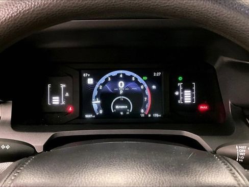 Used 2024 Toyota Tacoma SR5 AWD/4WD image 28
