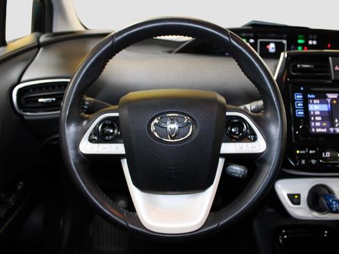 Used 2019 Toyota Prius Prime Plus FWD image 27