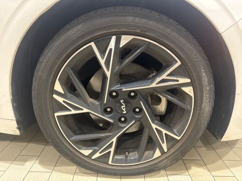 Used 2025 Kia K5 GT-Line AWD/4WD image 5