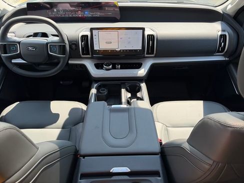 New 2026 Ford Expedition Max Active AWD/4WD image 15