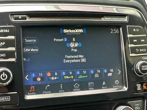 Used 2017 Nissan Maxima 3.5 SV FWD image 16