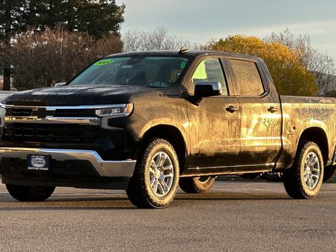 Used 2022 Chevrolet Silverado 1500 LT image 8