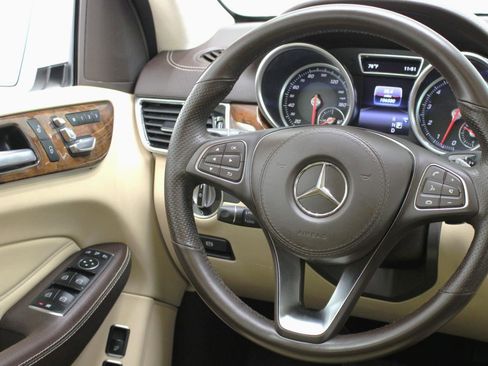 Used 2019 Mercedes-Benz GLS 450 4MATIC image 55