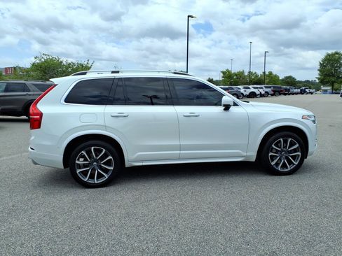 Used 2018 Volvo XC90 T6 Momentum w/ Convenience Package AWD/4WD image 24