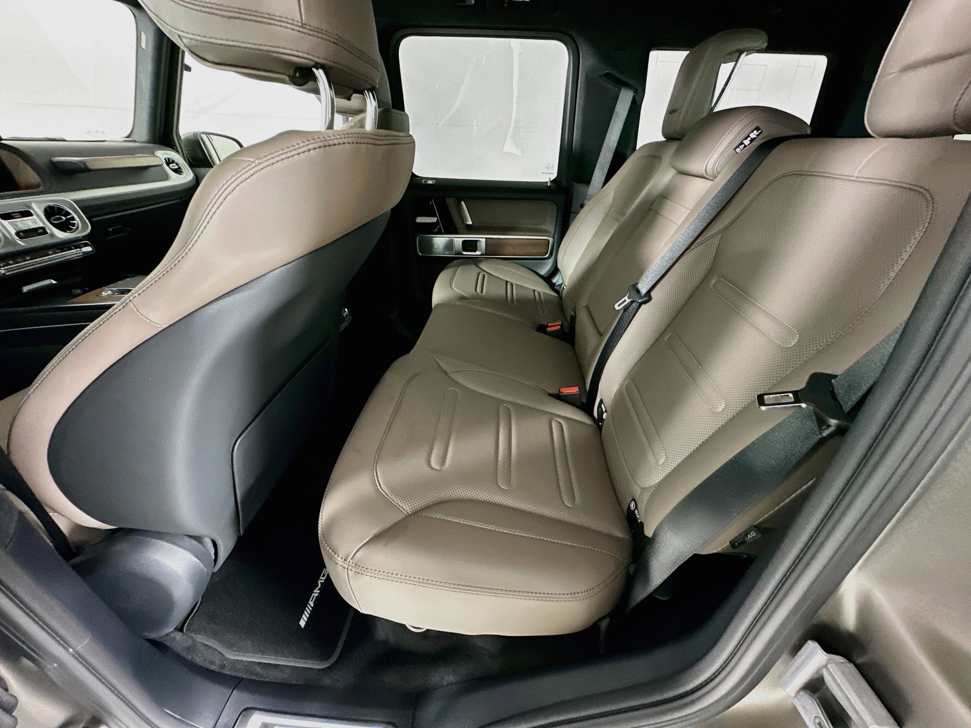New 2027 Mercedes-Benz G 580 e image 27