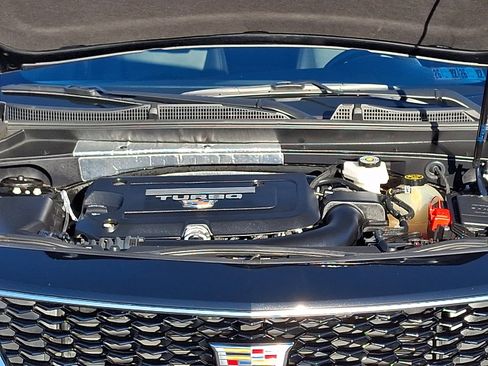 Certified 2023 Cadillac XT4 Sport w/ Cold Weather Package image 30