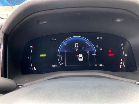 Used 2025 Toyota Camry LE image 26