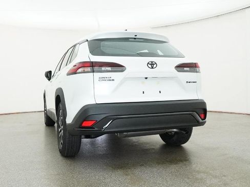New 2026 Toyota Corolla Cross AWD Hybrid image 7