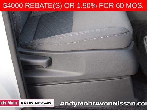 New 2025 Nissan Frontier SV image 15