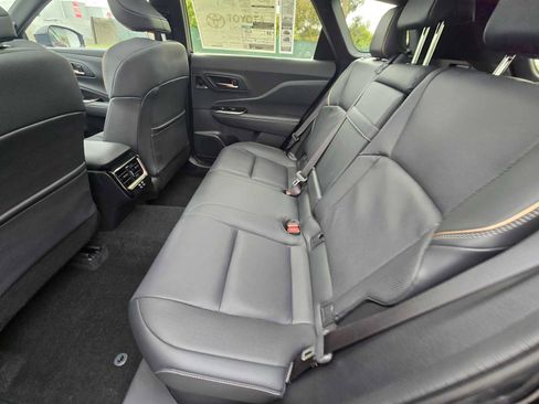 New 2025 Toyota Crown Signia image 20