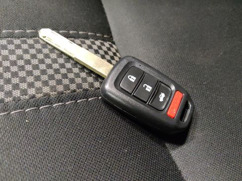 Used 2020 Honda Civic LX image 32