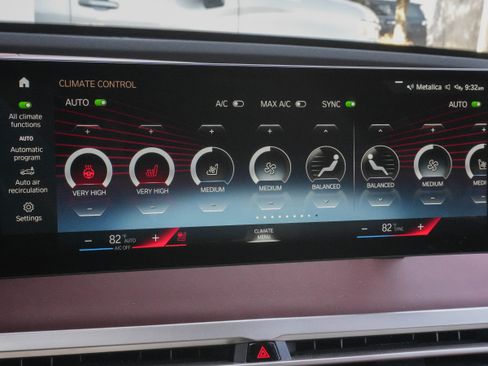 Used 2023 BMW iX M60 w/ Executive Package image 22