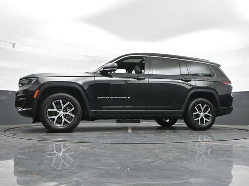 Used 2024 Jeep Grand Cherokee L Limited w/ Luxury Tech Group II image 53