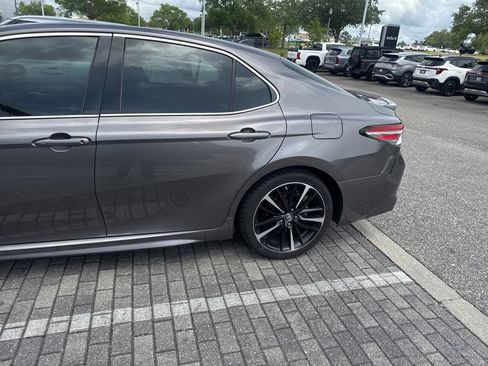 Used 2019 Toyota Camry XSE FWD image 6