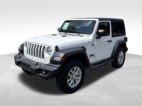 Used 2023 Jeep Wrangler Sport AWD/4WD image 3