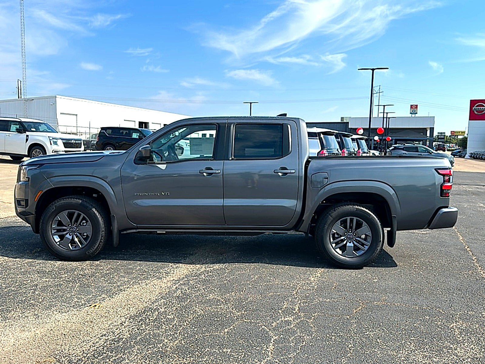 New 2027 Nissan Frontier SV RWD image 5
