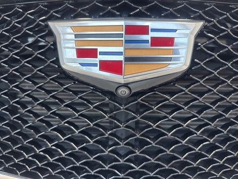 Used 2024 Cadillac XT6 Sport image 13