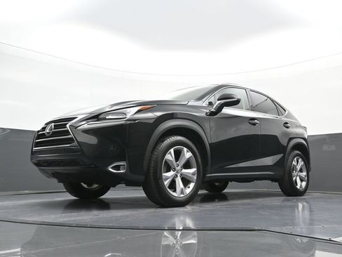Used 2017 Lexus NX 200t AWD w/ Premium Package image 23