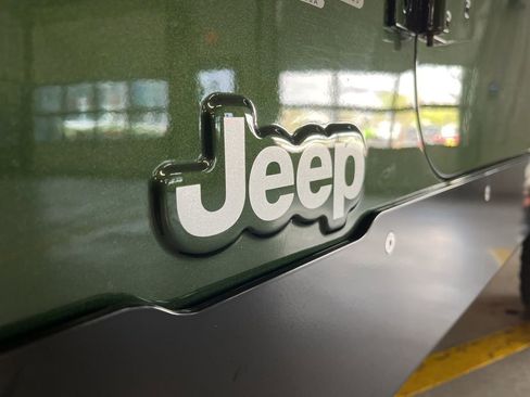 Used 2003 Jeep Wrangler Sport image 18