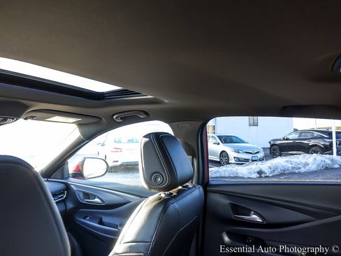 New 2026 Buick Envista Avenir image 12