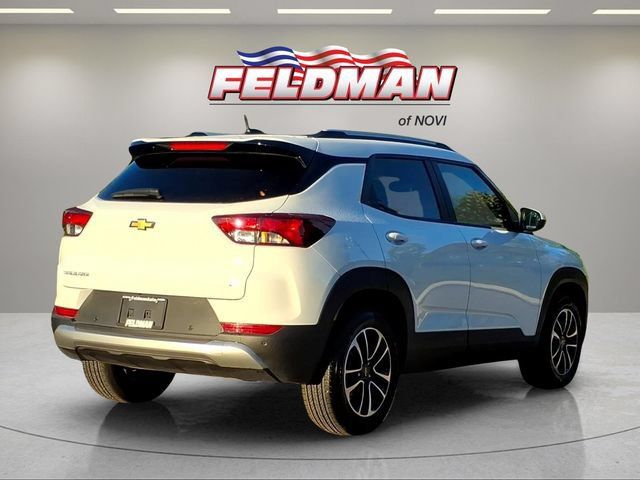 Used 2026 Chevrolet TrailBlazer LT w/ Convenience Package FWD image 6