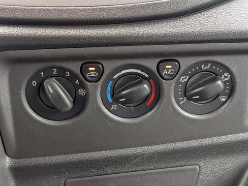 Used 2018 Ford Transit 250 148 Medium Roof RWD image 24