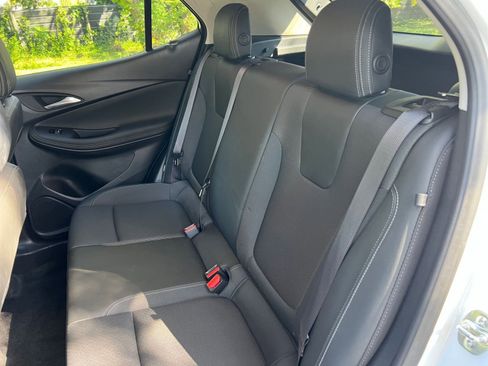 Used 2025 Buick Encore GX Preferred image 31