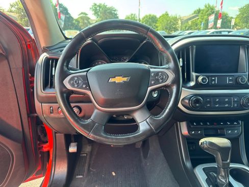 Used 2019 Chevrolet Colorado ZR2 AWD/4WD image 14