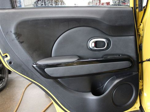 Used 2014 Kia Soul ! w/ Sun & Sound Package FWD image 41