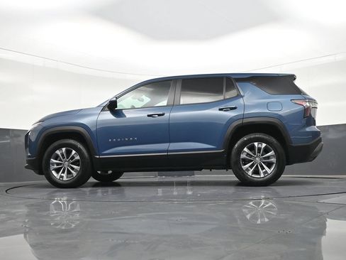 Used 2025 Chevrolet Equinox LT FWD image 28