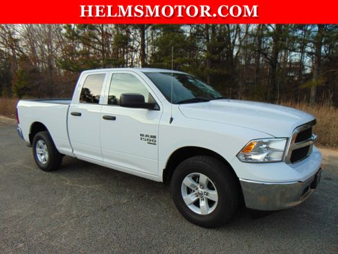 Certified 2024 RAM 1500 Classic SLT image 14