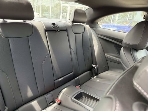 Used 2025 BMW 230i Coupe RWD image 17