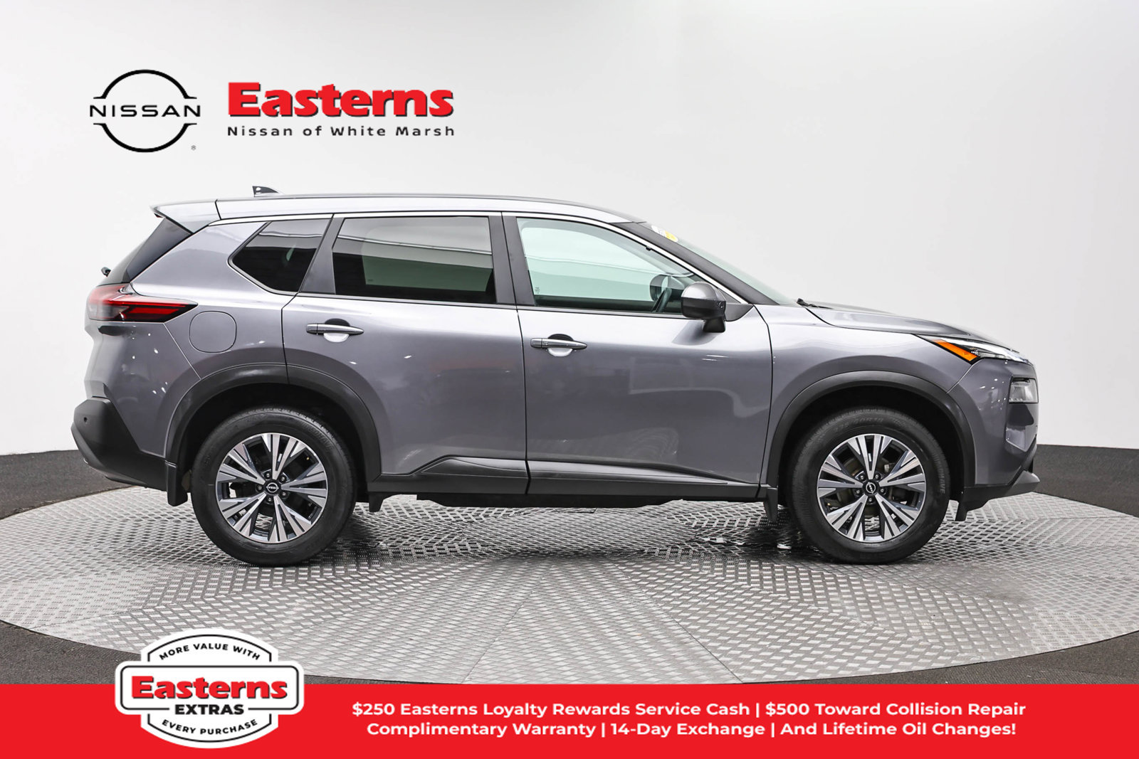 Used 2023 Nissan Rogue SV AWD/4WD image 4