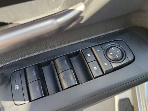 Used 2024 Toyota Tacoma TRD Sport RWD image 18