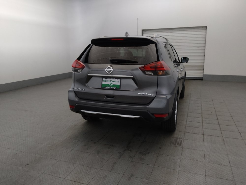 Used 2019 Nissan Rogue S w/ Special Edition Package AWD/4WD image 7