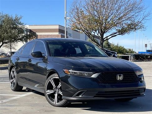 Certified 2023 Honda Accord Sport image 2