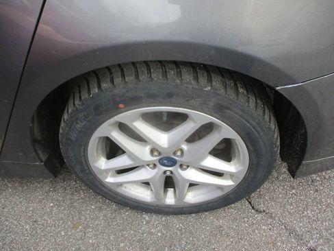 Used 2013 Ford Fusion SE image 8