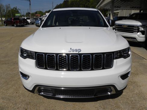 Used 2021 Jeep Grand Cherokee Limited image 3