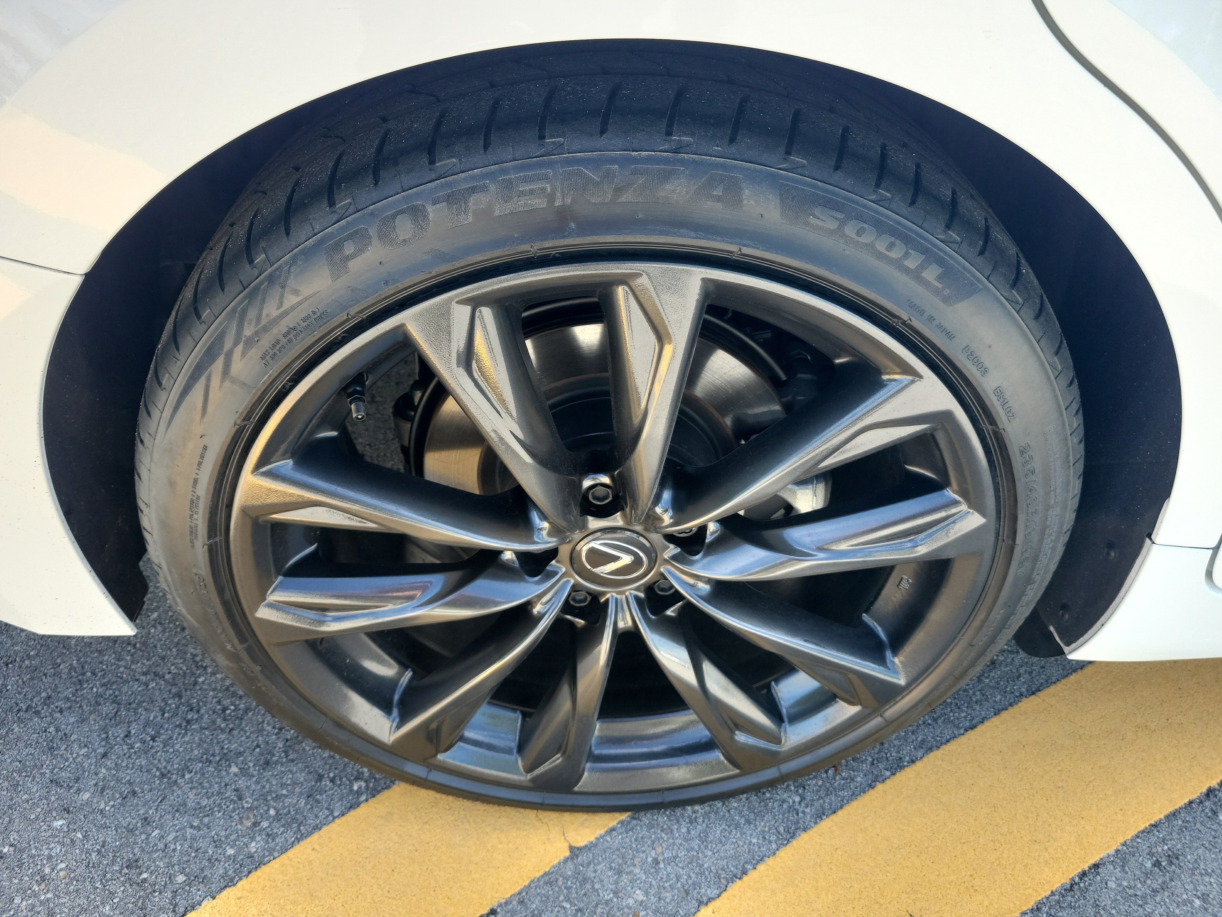 Used 2025 Lexus IS 350 F Sport w/ Accessory Package 2 RWD image 7