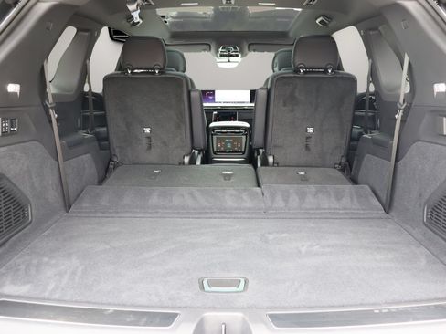 Certified 2025 Cadillac Escalade IQ Sport 1 AWD/4WD image 19