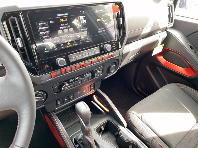 New 2027 Nissan Frontier PRO-4X AWD/4WD image 17