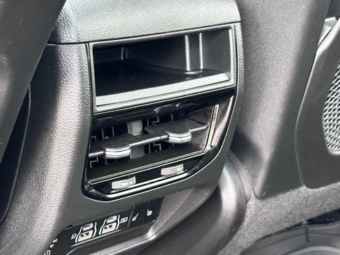 Used 2023 Jeep Grand Cherokee 4WD 4xe image 29