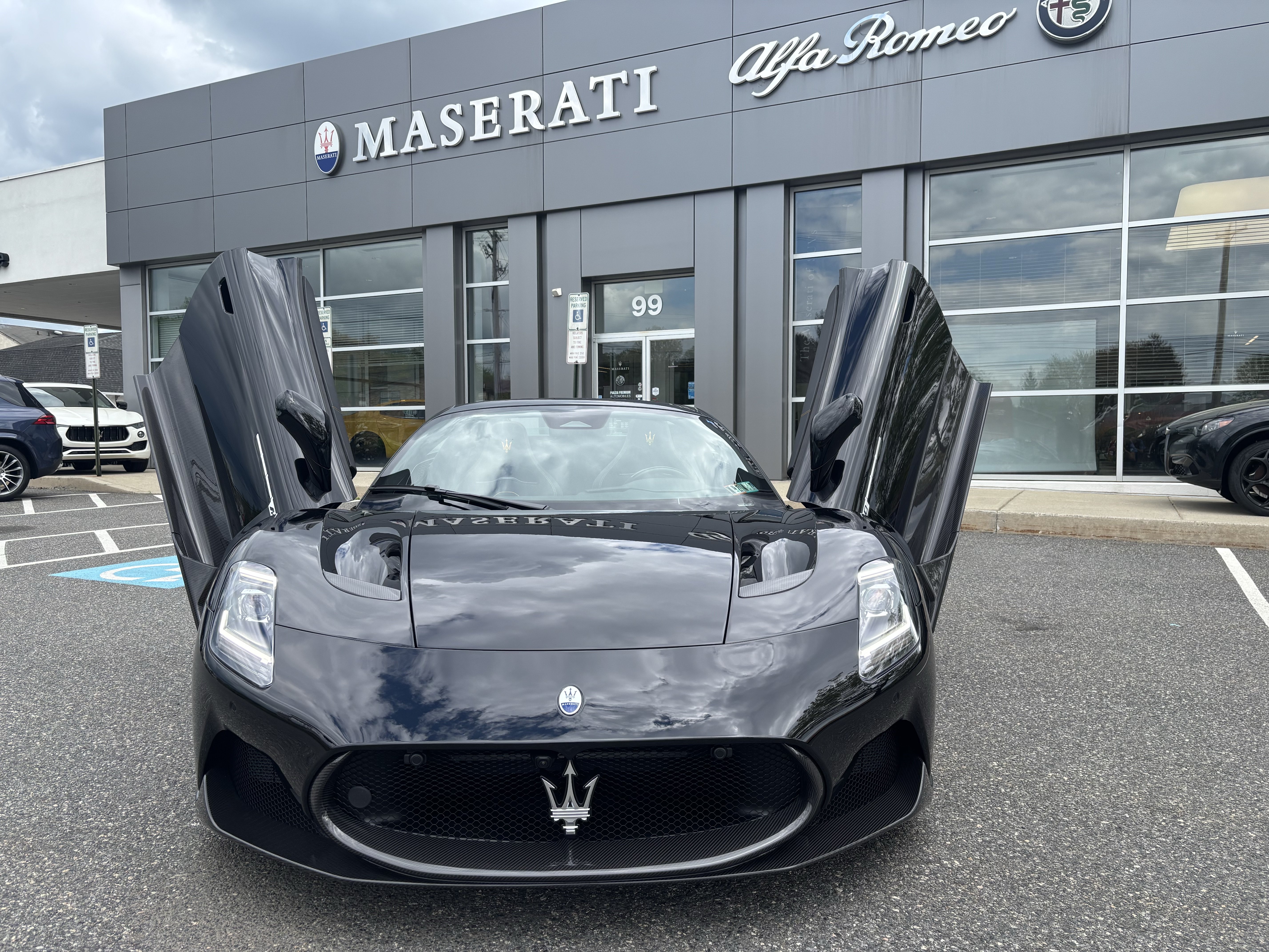 New 2024 Maserati MC20 Cielo RWD image 10
