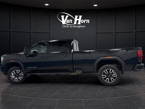 Used 2023 GMC Sierra 2500 AT4 w/ AT4 Preferred Package image 12