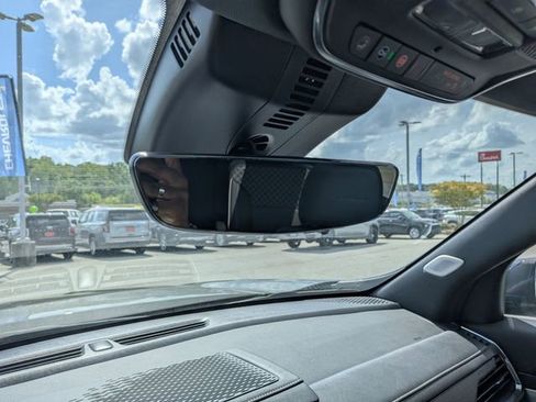 Used 2024 GMC Acadia Denali w/ Super Cruise Package FWD image 26