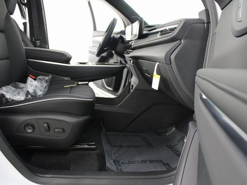 New 2026 Buick Enclave Preferred w/ Power Package image 26