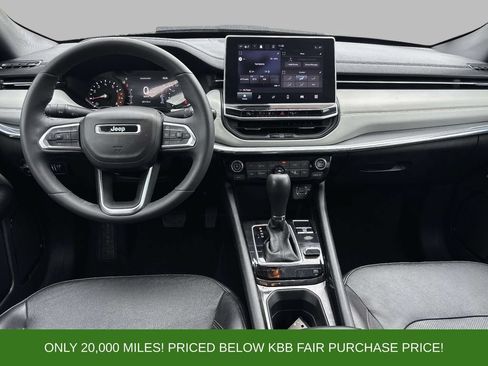 Used 2023 Jeep Compass Limited AWD/4WD image 11
