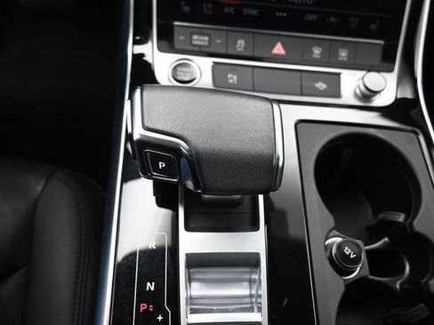 Used 2023 Audi Q7 2.0T Premium Plus w/ Premium Plus Package AWD/4WD image 25