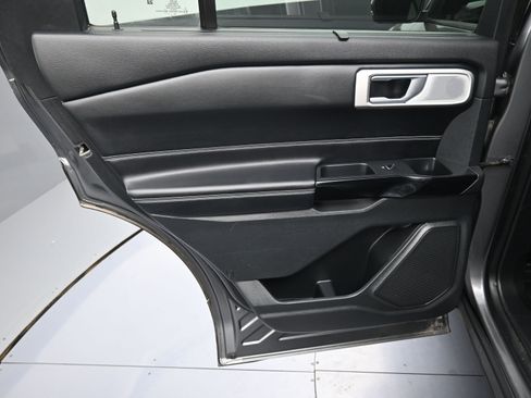 Used 2021 Ford Explorer ST w/ Equipment Group 401A image 12