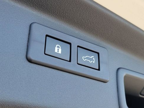 New 2026 Subaru Outback Premium image 7